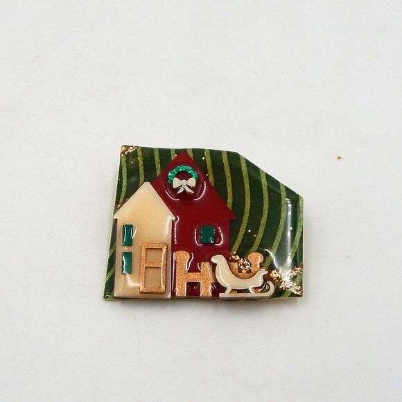 House Pins by Lucinda Christmas Pin Brooch Wreath Sleigh Two Houses Green Gold - Picture 1 of 7